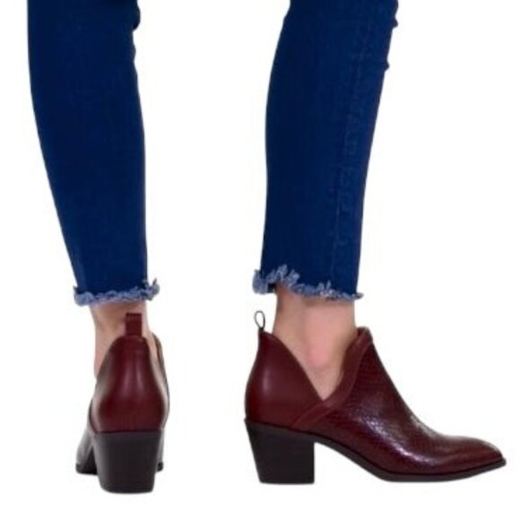 JOURNEE COLLECTION TERRI Women's Booties Block Heel Ankle Boot Brown Size 6 - Picture 7 of 9